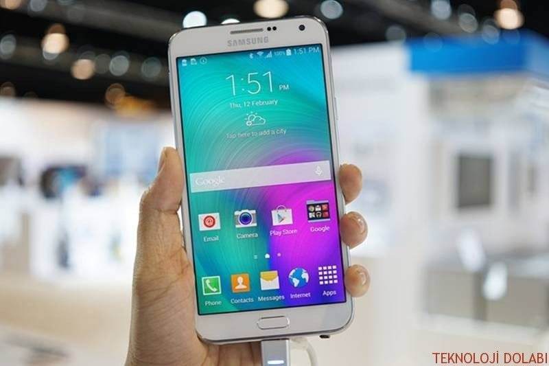 Samsung Galaxy E5 Format Atmak