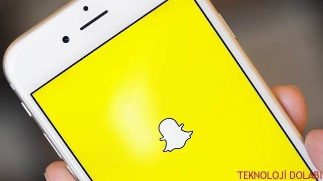 Snapchat'te Fotoğraflar ve Videolar Telefona Nasıl Kaydedilir