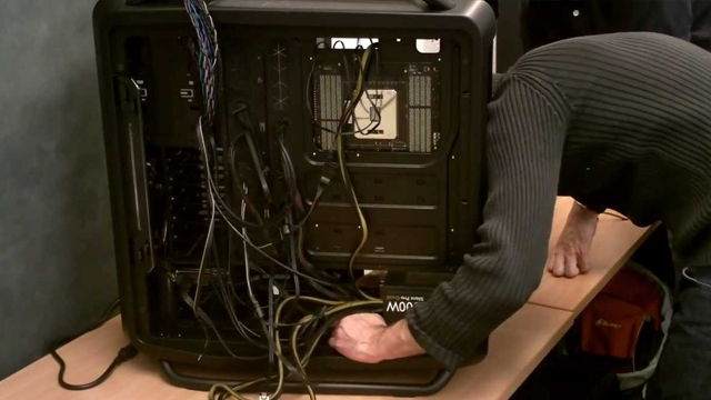 PC Kasasının içindeki Kabloları Derli Toplu Tutmanın 3 Yolu 1