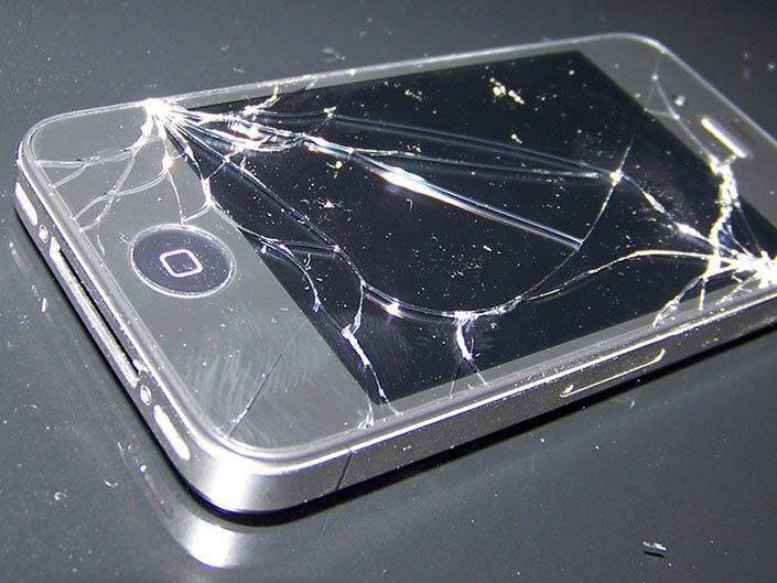 Telefonun Ekranı Çizildi 1 Telefonun Ekranı Çizildi Ne Yapmalıyım?