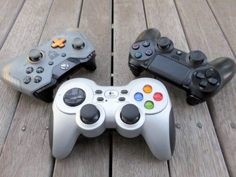 Bilgisayarlar İçin En iyi 3 Gamepad Bilgisayarlar İçin En iyi 3 Gamepad